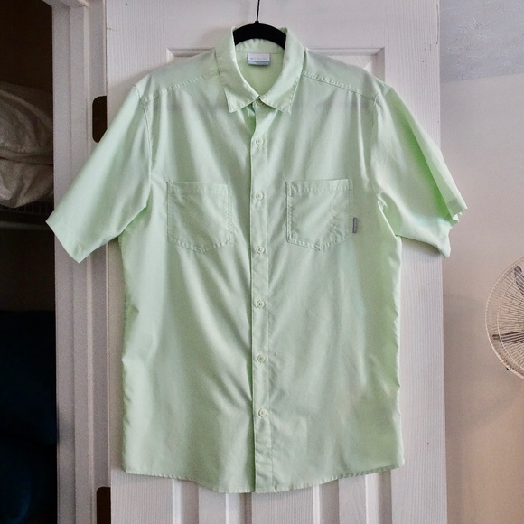 Men's Columbia Short Sleeve Shirt - Picture 1 of 6